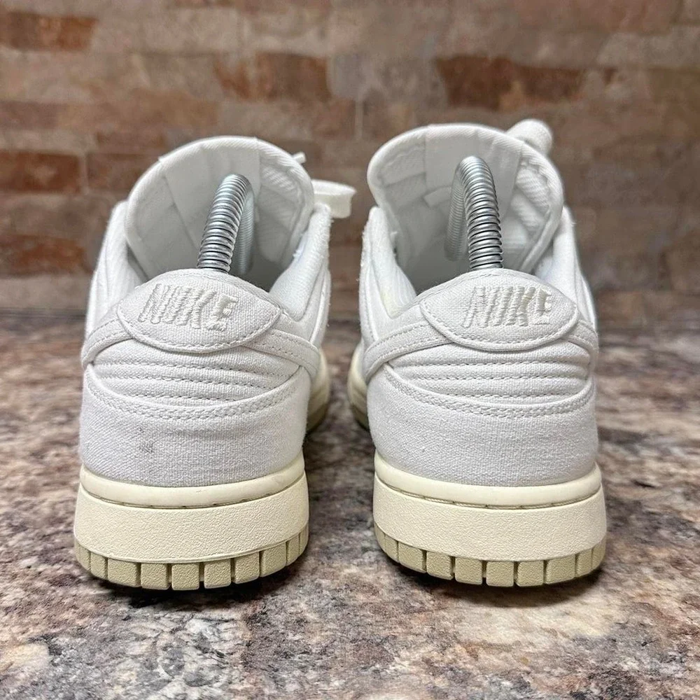 Nike dunk equality size 8